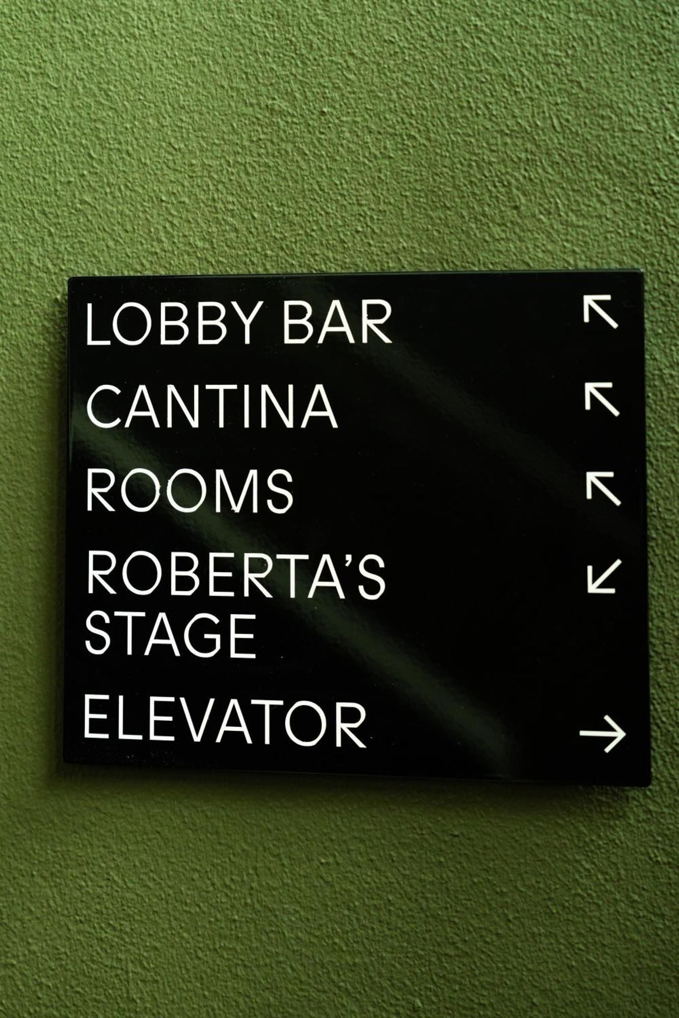 Hostel Roberta'S Society Århus Exteriér fotografie